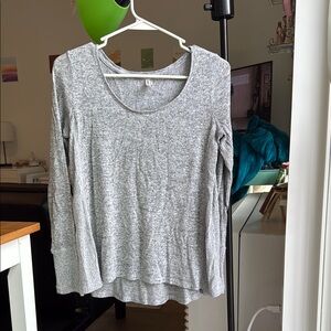 Mudd Gray Fitted Ribbed Blouse